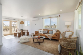 Mojave Mesa - Desert Views & Desert Style home